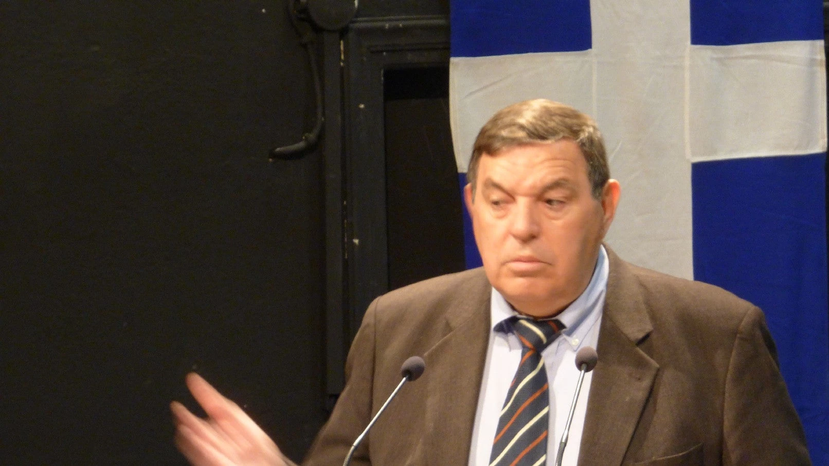 Εριξε το σύνθημα ο στρατηγός-«αράχνη» – Σήμανε συναγερμό και κάλεσε σε επαγρύπνηση ο Φ.Φράγκος – Τι είπε για πολιτικούς και Στρατιωτική ηγεσία